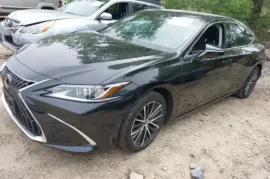 Lexus, ES series