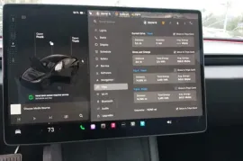Tesla, Model 3