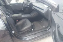 Tesla, Model 3
