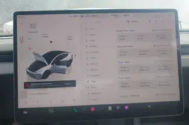 Tesla, Model 3