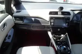 Nissan, Leaf