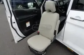 Nissan, Serena