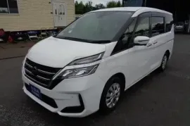 Nissan, Serena