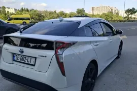 Toyota, Prius