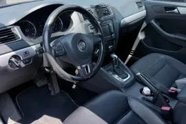 Volkswagen, Jetta