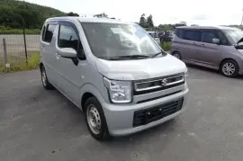 Suzuki , Wagon R+