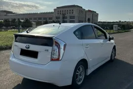 Toyota, Prius