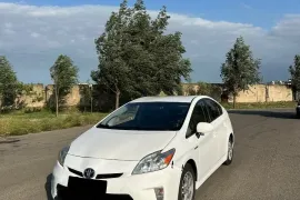 Toyota, Prius
