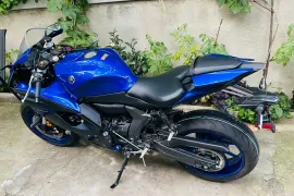 Yamaha, YZF-R7