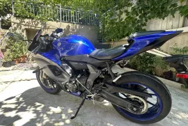 Yamaha, YZF-R7