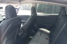 Tesla, Model Y