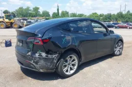 Tesla, Model Y
