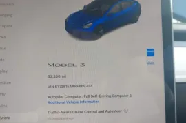 Tesla, Model 3
