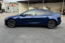 Tesla, Model 3
