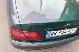 Mitsubishi, Carisma