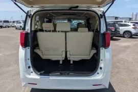 Toyota, ALPHARD