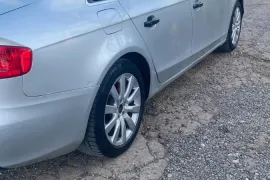 Audi, A series, A4