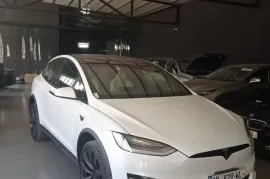 Tesla, Model X