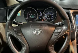 Hyundai, Sonata