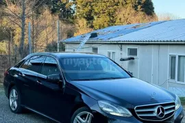 Mercedes-Benz, E CLASS, E 220