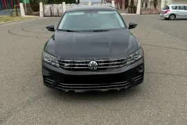 Volkswagen, Passat