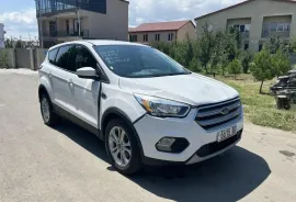 Ford, Escape