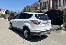 Ford, Escape