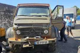 Mercedes-Benz , Unimog