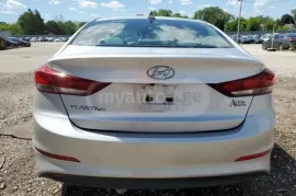 Hyundai, Elantra