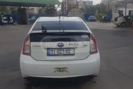 Toyota, Prius