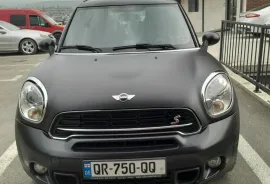 MINI, COUNTRYMAN