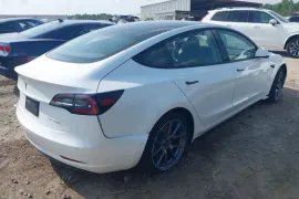 Tesla, Model 3