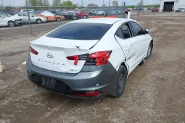 Hyundai, Elantra