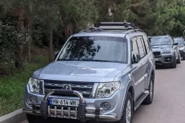 Mitsubishi, Pajero