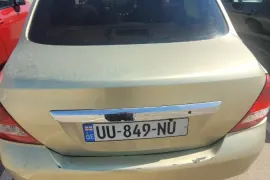 Nissan, Tiida