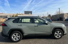 Toyota, RAV4