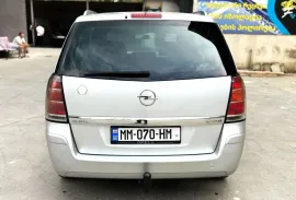 Opel, Zafira