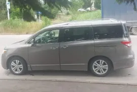 Nissan, Quest