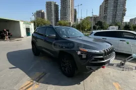 Jeep, Cherokee