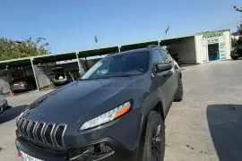 Jeep, Cherokee