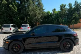 Porsche, Macan
