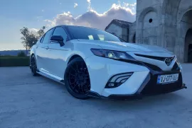 Toyota, Camry
