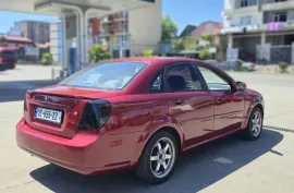 Suzuki , Forenza