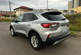 Ford, Escape