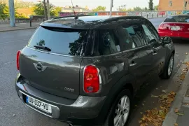 MINI, COUNTRYMAN