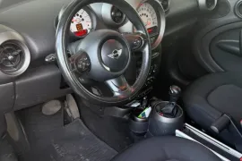 MINI, COUNTRYMAN