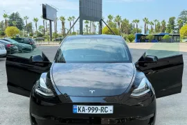 Tesla, Model Y