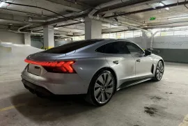 Audi, E-TRON