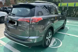 Toyota, RAV4