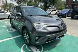 Toyota, RAV4